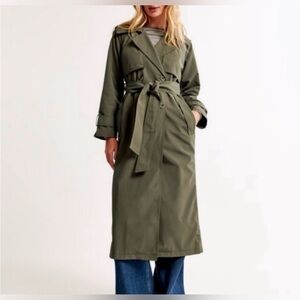 Abercrombie & Fitch Trench Coat